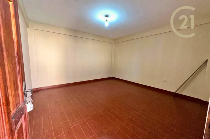 Casa de 13 dormitorios en venta en la Zona Sur, Av. Escuadrón Velasco: foto 9 de 29