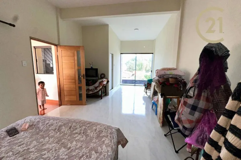 Casa de 13 dormitorios en venta en la Zona Sur, Av. Escuadrón Velasco: foto 15 de 29