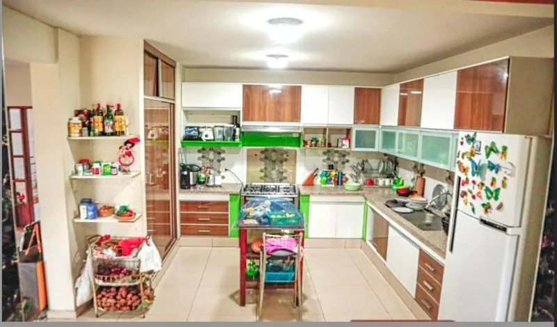 Edificio en venta en el Centro, 350 m² con local de farmacia: foto 4 de 4