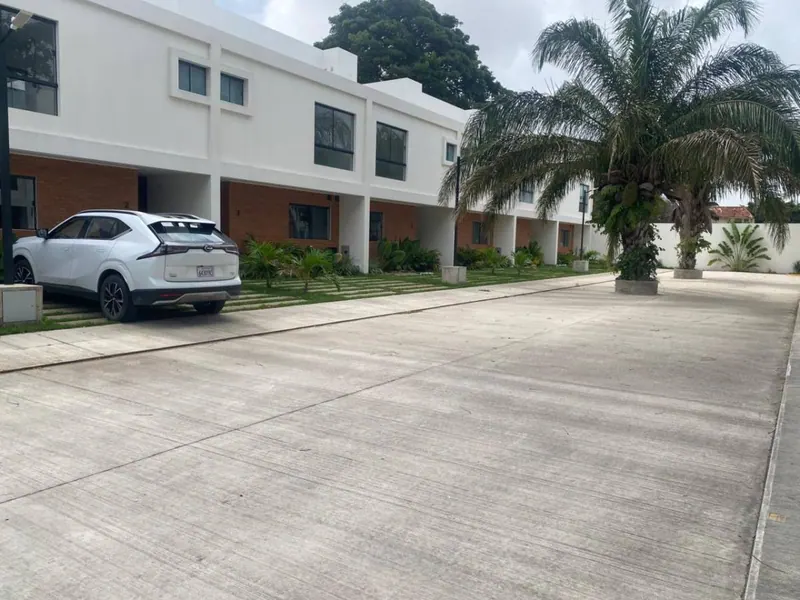 Casa de 3 dormitorios en venta en condominio cerrado, Las Palmas: foto 4 de 17