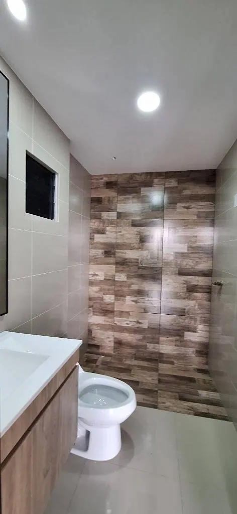 Departamento de 3 dormitorios en venta en Barcelona, Zona Norte: foto 5 de 9