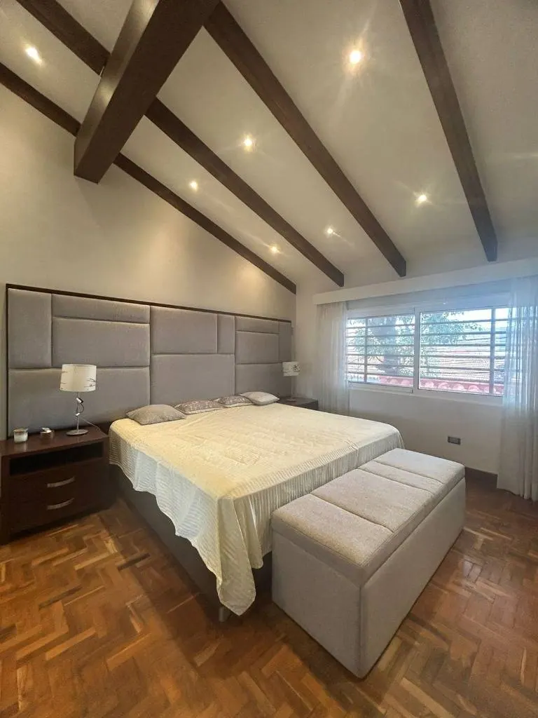 Casa de 3 dormitorios con departamento independiente en alquiler: foto 6 de 19