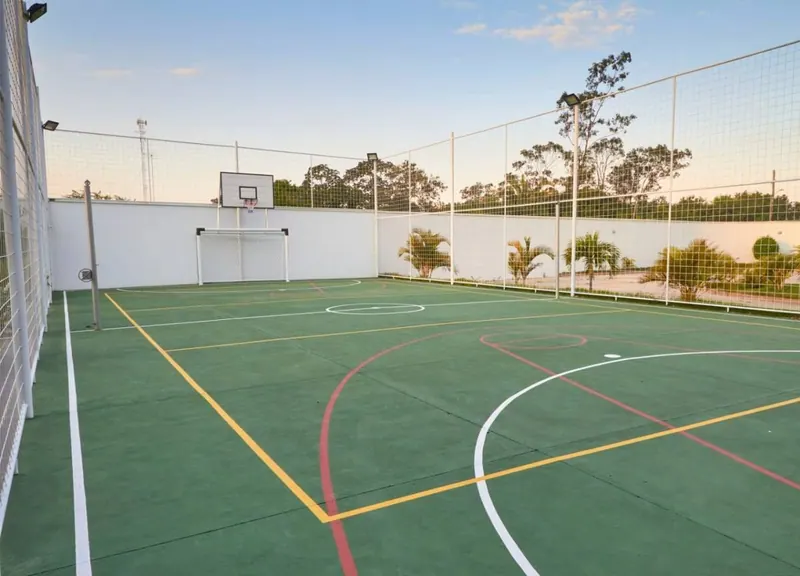 Casa de 4 dormitorios en venta en la Av. Banzer Km 9, Zona Norte: foto 7 de 12