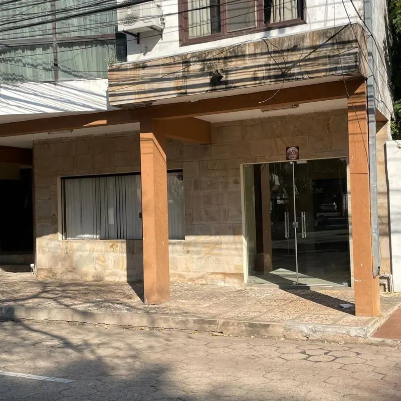 113.8 m² office for rent facing Plazuela Calleja