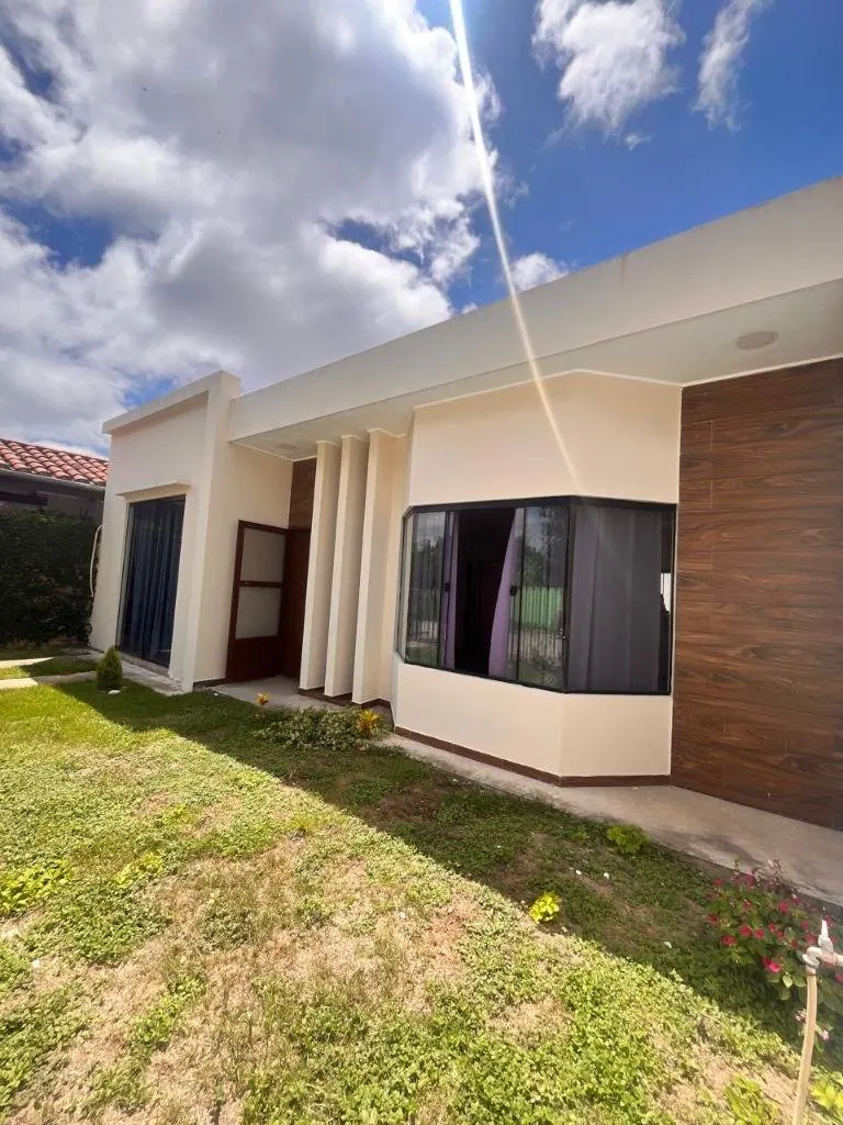 3-bedroom house for sale in La Guardia, 191.66 m² lot: foto 1 de 10