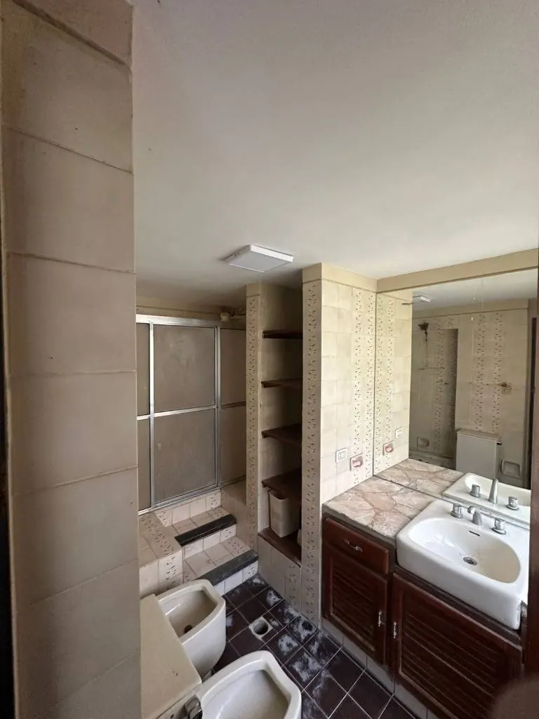 House for sale in Equipetrol, Los Nogales street, 450 m²: foto 8 de 12