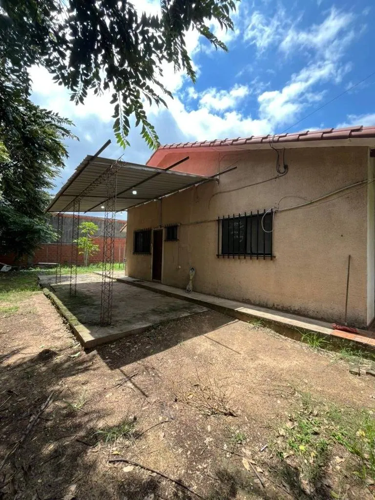 Casa en esquina en anticrético en la urbanización Nueva Esperanza: foto 23 de 31