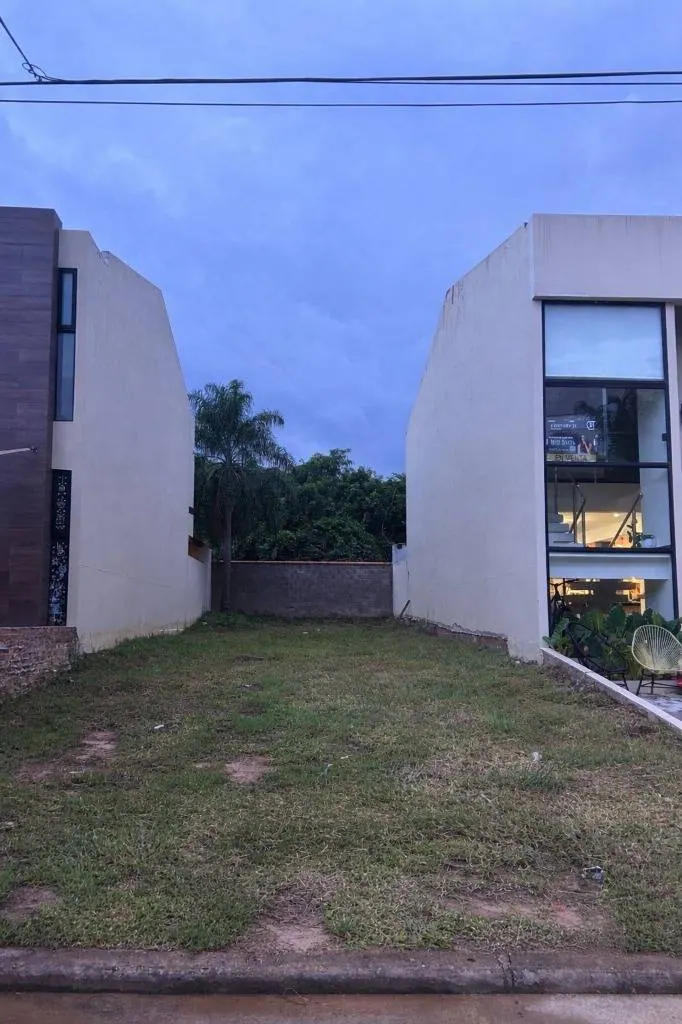 Terreno de 143 m² en venta en el condominio Los Parques III, Urubó: foto 2 de 14