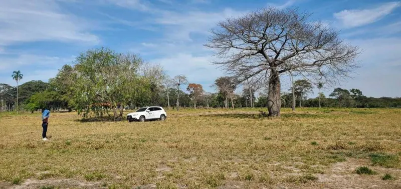 360 m² lot for sale in the El Naranjal country complex: foto 3 de 5