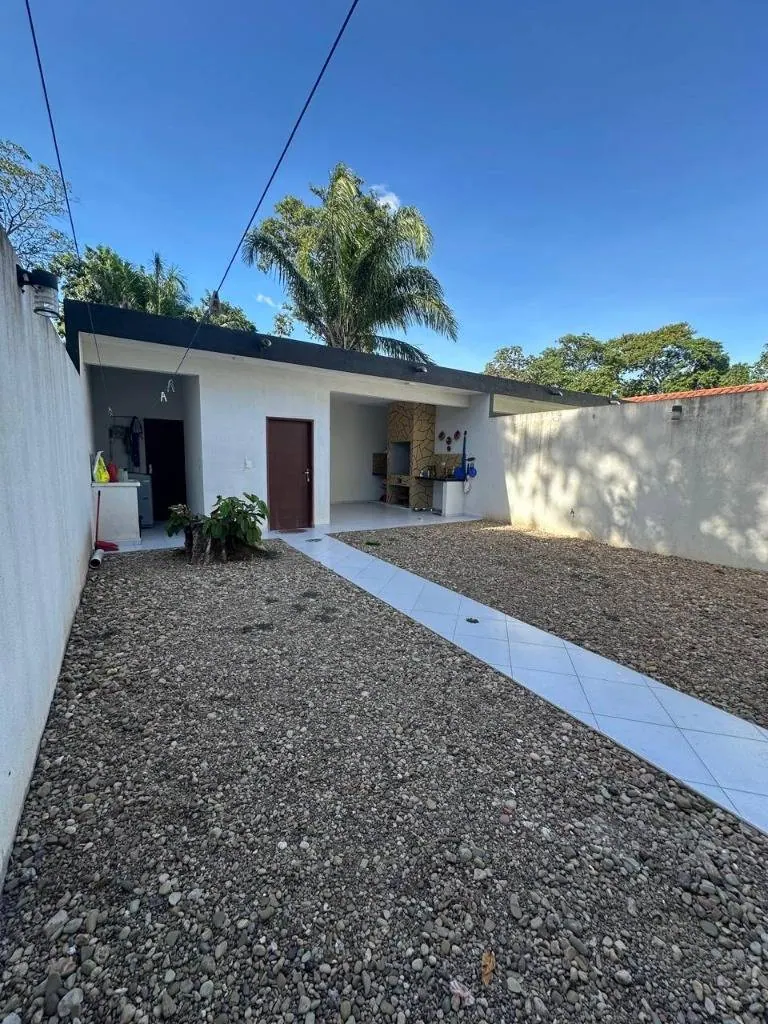 5-bedroom house for sale in Valle Sánchez, Warnes: foto 2 de 13