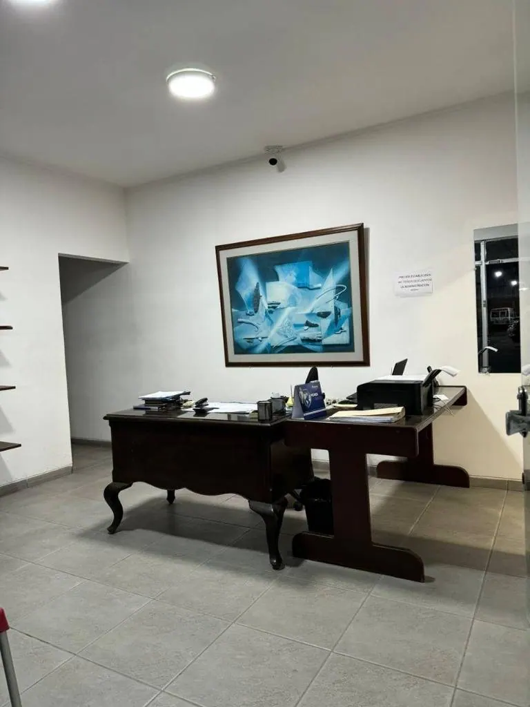 Galpón comercial con 140 locales en venta en la Zona Sur, 5.200 m²: foto 11 de 14