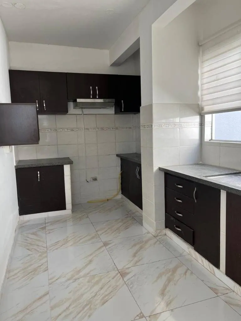Casa de dos plantas en venta en el condominio Remanso I, Zona Norte: foto 12 de 15