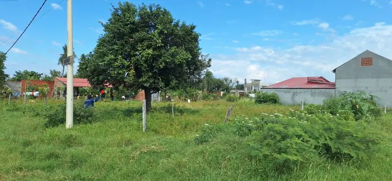 Terreno en esquina de 298 m² en venta en Montero, urbanización Totaí