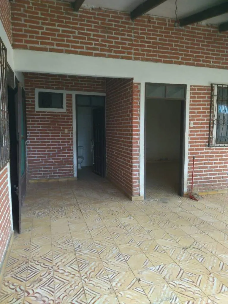 Corner house for sale in La Guardia, 720 m² lot: foto 3 de 5