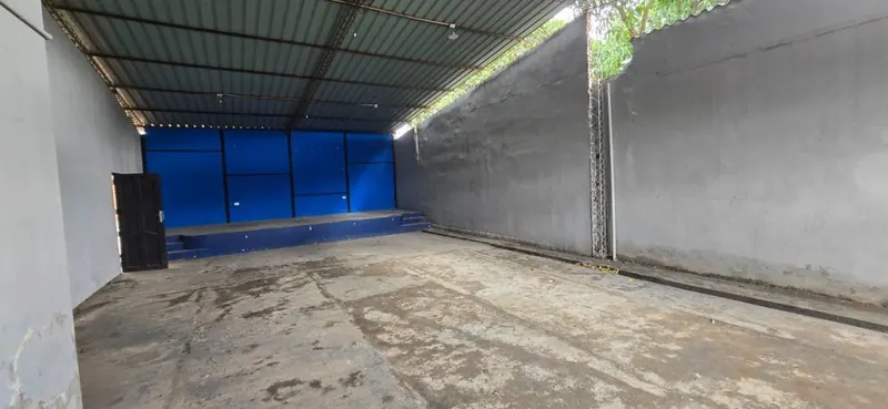 Terreno con galpón y oficina en venta en Urbanización Los Cusis: foto 2 de 5