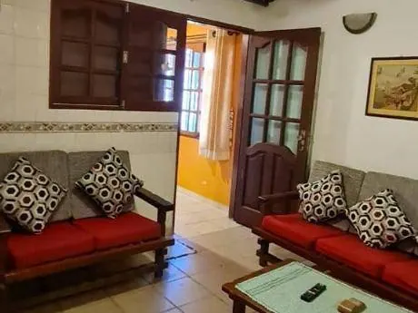 Terreno en esquina de 1.008 m² con casa en venta en la Zona Sur: foto 3 de 15