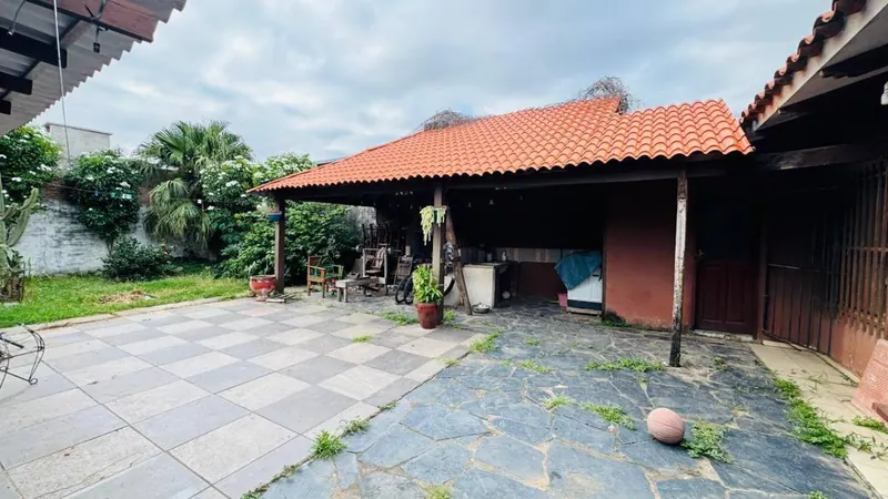 House on 420 m² lot for sale on Av. Alemana, North Zone: foto 6 de 7