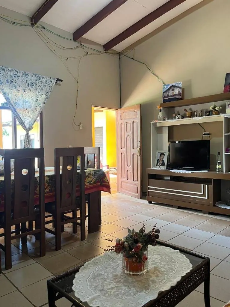 Casa de 5 dormitorios en venta en el Plan 3000, terreno de 720 m²: foto 9 de 12