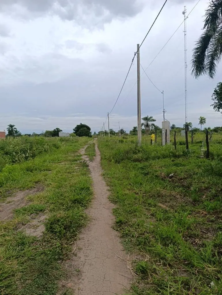 Terreno de 300 m² en venta en la urbanización Pentaguazú 2, Warnes: foto 1 de 3