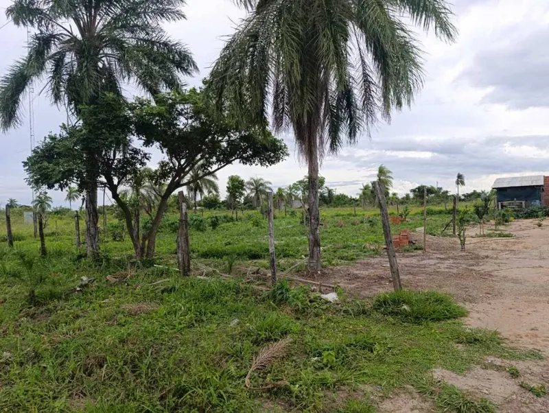 Terreno de 300 m² en venta en la urbanización Pentaguazú 2, Warnes: foto 2 de 3