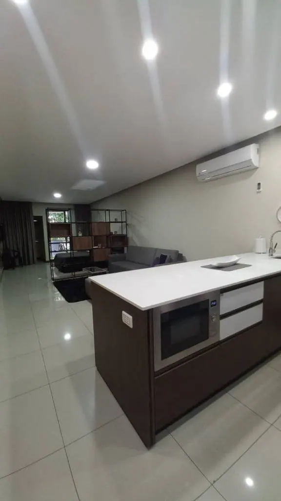 Furnished studio for rent in Sky Plaza, Equipetrol: foto 3 de 9