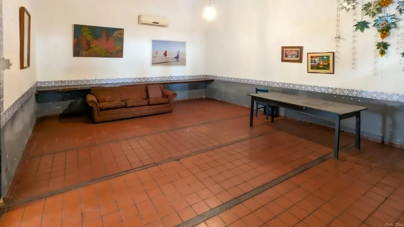 Local comercial de 322 m² en alquiler en el Centro: foto 5 de 8