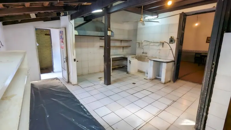 Local comercial de 322 m² en alquiler en el Centro: foto 6 de 8