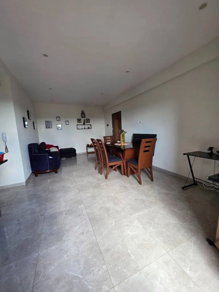 Departamento de 2 dormitorios en venta en el edificio Catalina: foto 4 de 10
