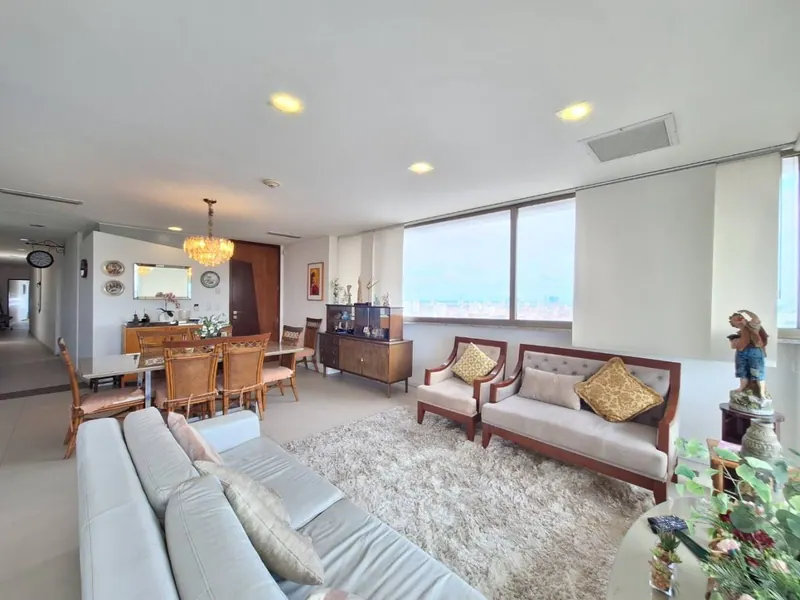 3-bedroom apartment for sale in Torre Domani, Downtown: foto 2 de 5