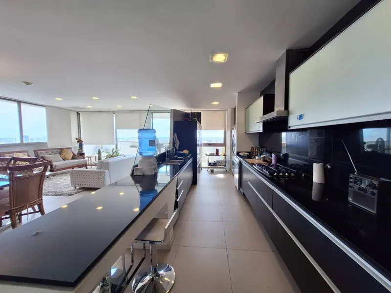 3-bedroom apartment for sale in Torre Domani, Downtown: foto 3 de 5
