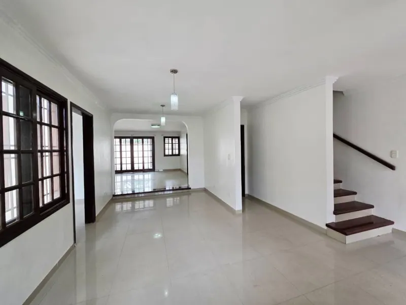 Casa de 4 dormitorios en venta en el barrio San José Obrero: foto 3 de 12