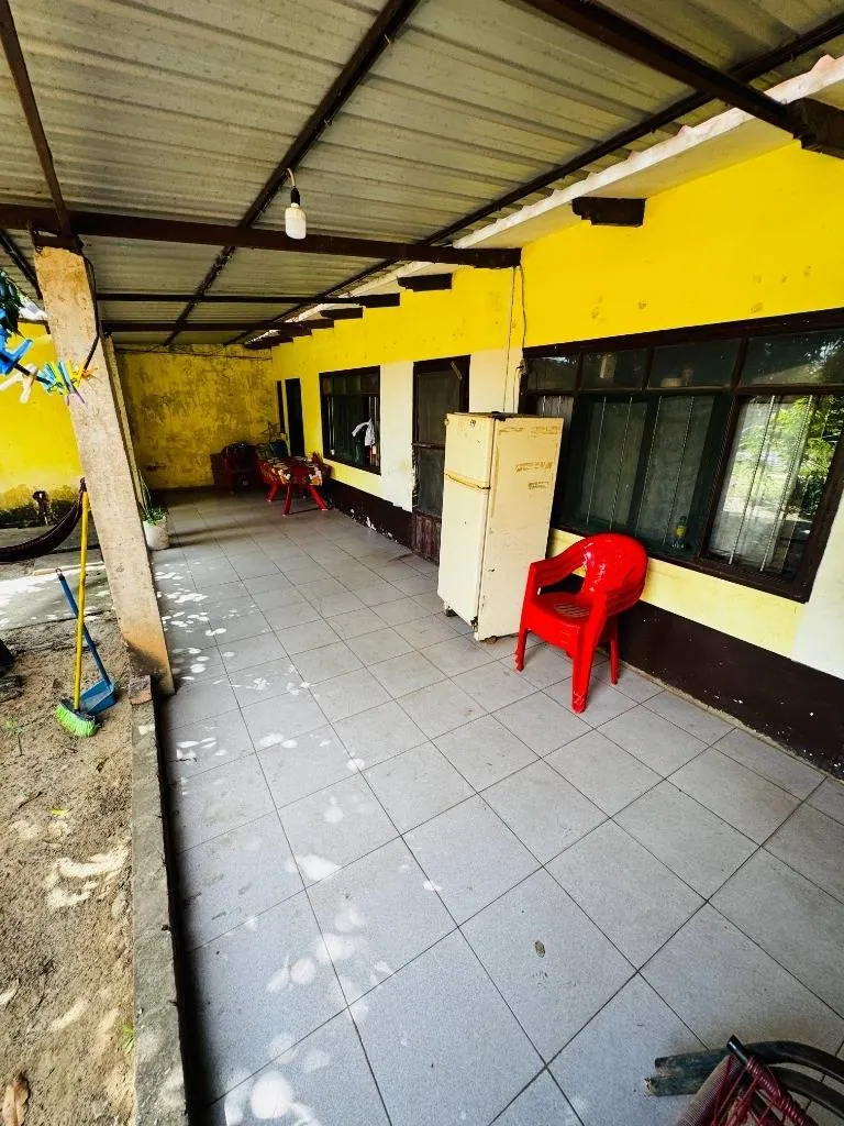 House with mixed-use lot for sale on Av. Bolivia: foto 2 de 8