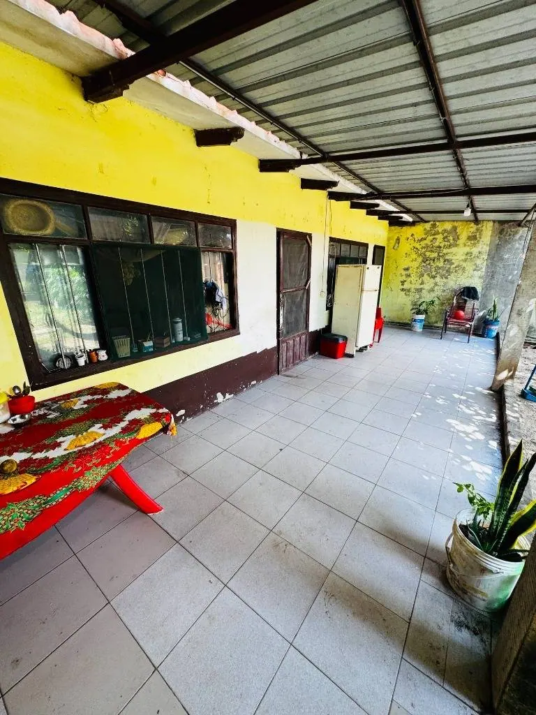 House with mixed-use lot for sale on Av. Bolivia: foto 3 de 8