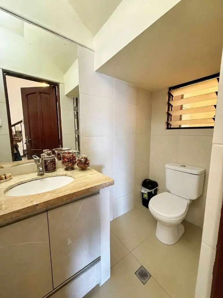 3-bedroom house for sale in the Bavaria gated community, North Zone: foto 4 de 18
