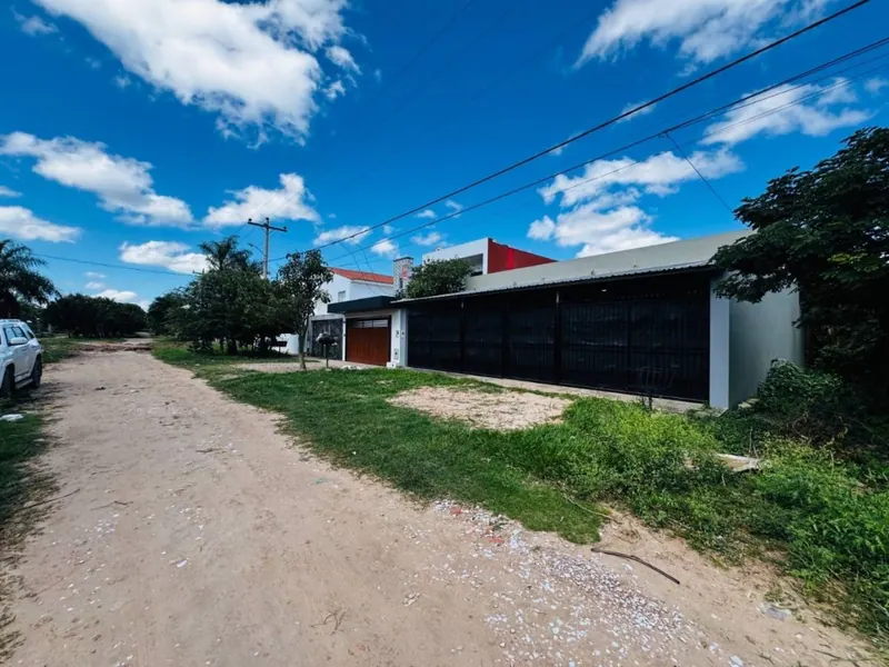 Local comercial a estrenar en alquiler en la Av. Beni, Zona Norte