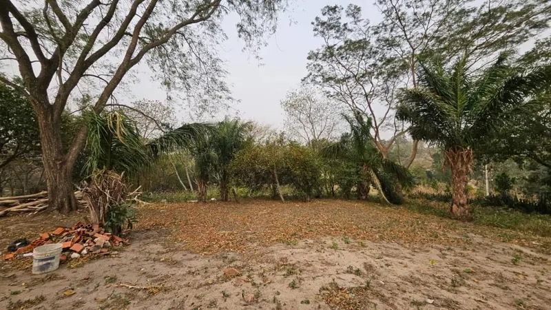 Terreno en esquina de 8.136 m² en venta en el Urubó: foto 1 de 5