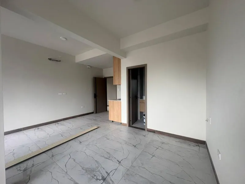 Local comercial de 28,77 m² en venta en la Zona Oeste: foto 8 de 10