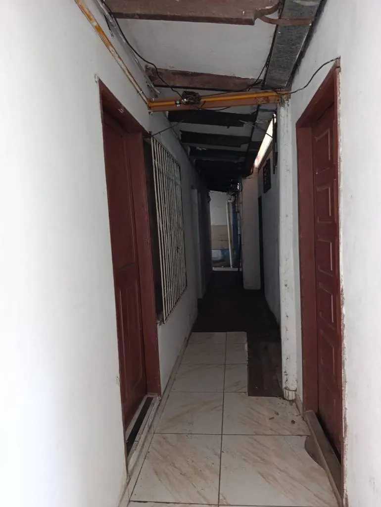 Casa comercial con 12 habitaciones en venta sobre Av. Tres Pasos: foto 4 de 8