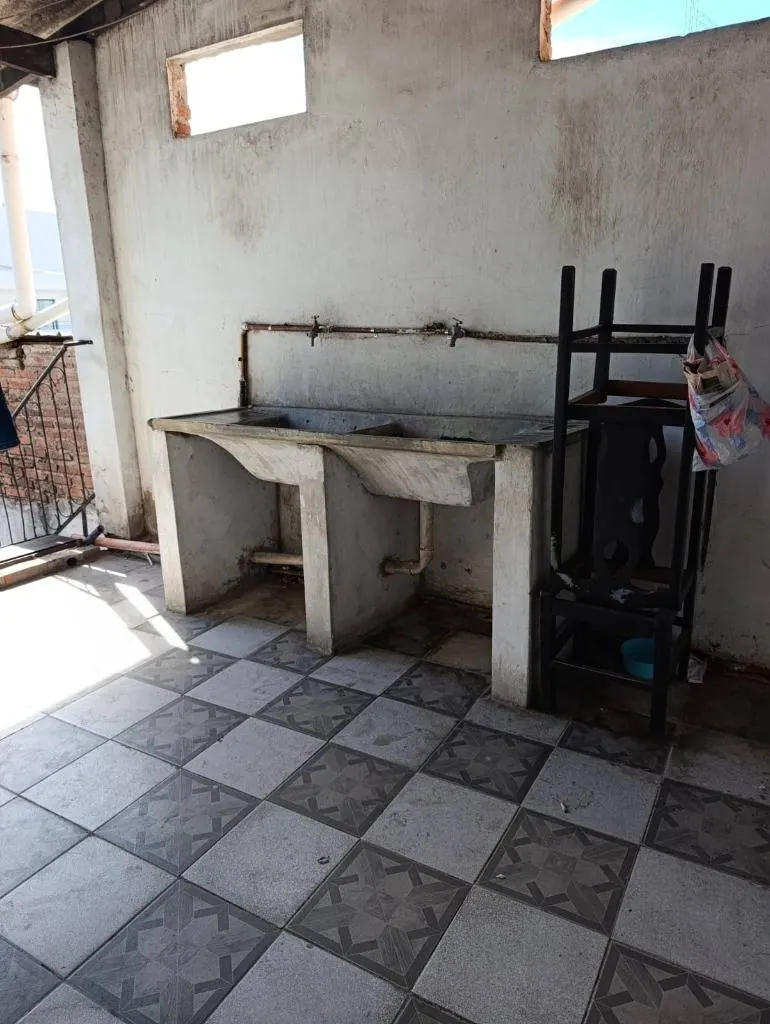 Casa comercial con 12 habitaciones en venta sobre Av. Tres Pasos: foto 5 de 8