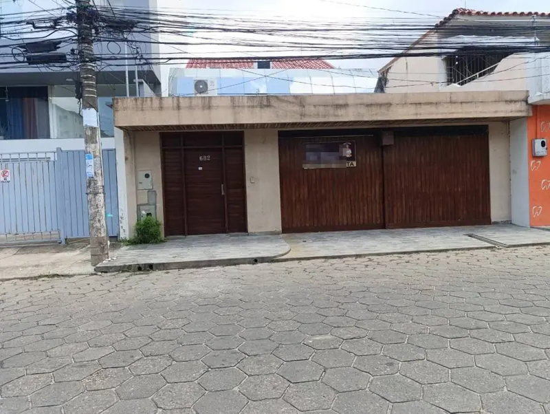 3-bedroom house for anticrético in Downtown, 394 m²