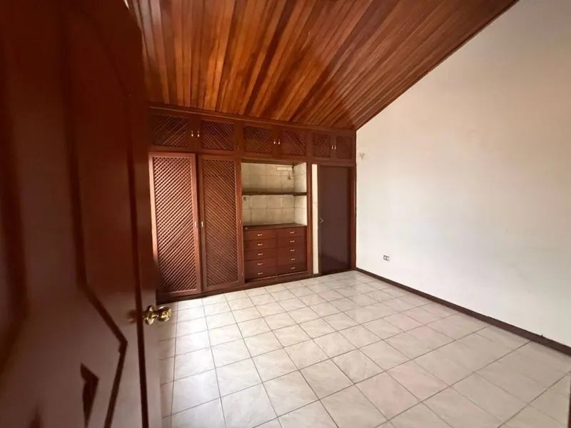 3-bedroom house for anticrético in Downtown, 394 m²: foto 9 de 32