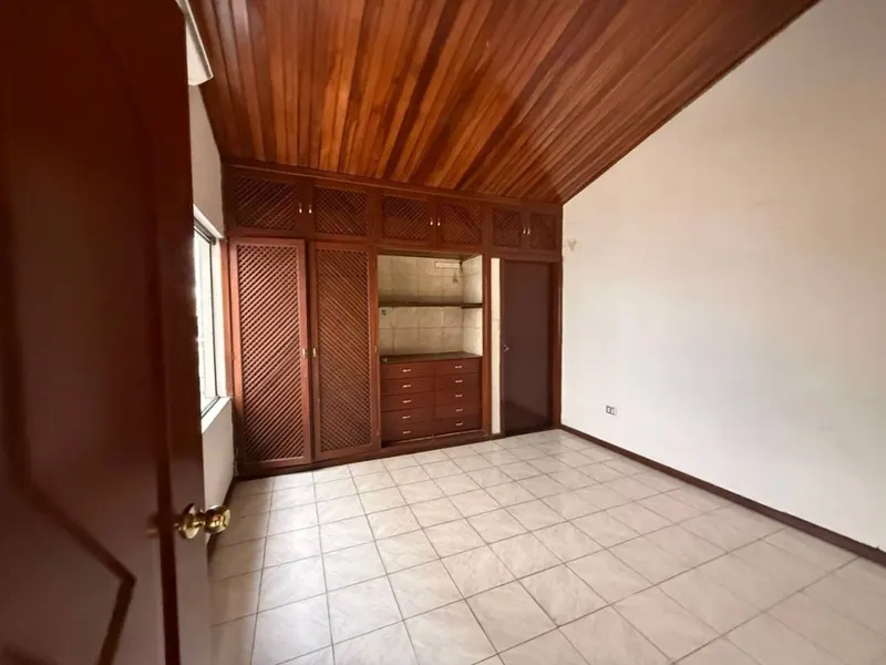 3-bedroom house for anticrético in Downtown, 394 m²: foto 11 de 32