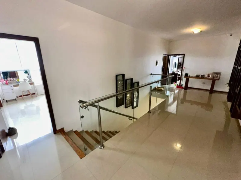 4-bedroom house for sale in the Santa Cruz la Vieja gated community: foto 13 de 21