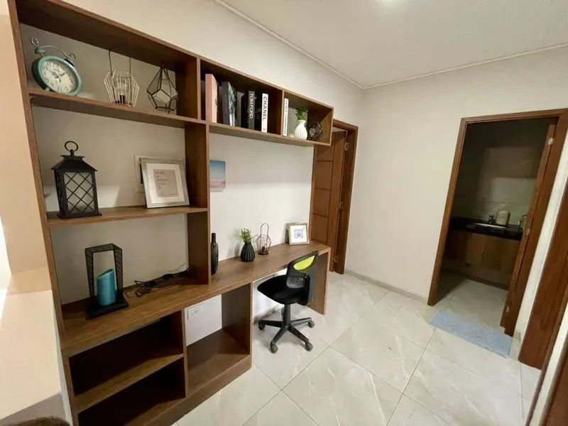 Casa de 3 dormitorios en venta en la urbanización Fenicia: foto 9 de 12