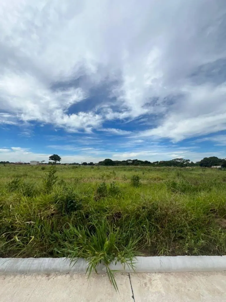 Terreno de 199,89 m² en venta en Olivos del Norte 4, Warnes: foto 3 de 9