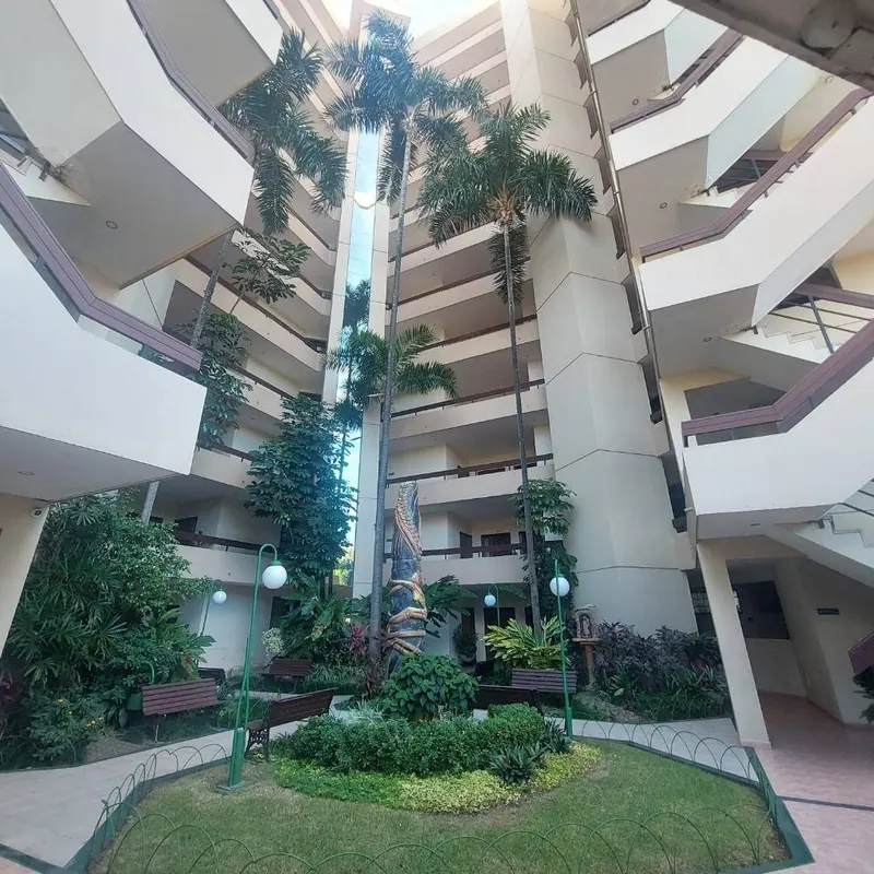 Departamento en venta en el condominio San Marino, Zona Oeste: foto 2 de 24