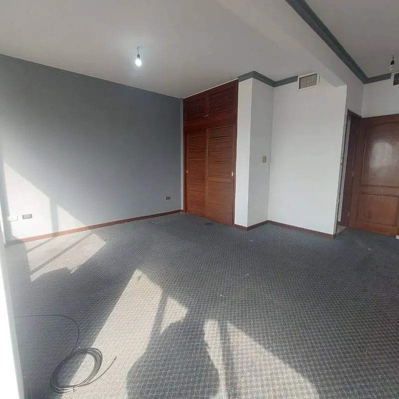 Departamento en venta en el condominio San Marino, Zona Oeste: foto 17 de 24