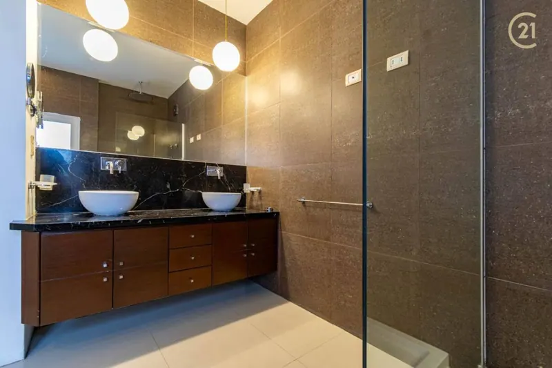 Casa de 4 dormitorios en venta en Colinas del Urubó, Sector 1: foto 4 de 15
