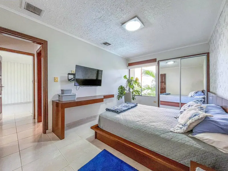 3-bedroom house for sale near Av. Banzer, North Zone: foto 18 de 32