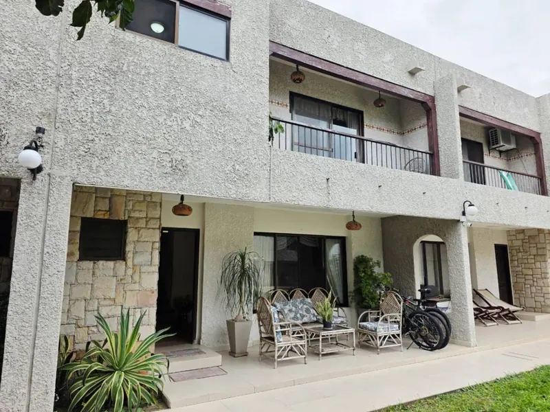 3-bedroom house for sale in a gated community on Radial 27 and 4th: foto 5 de 11